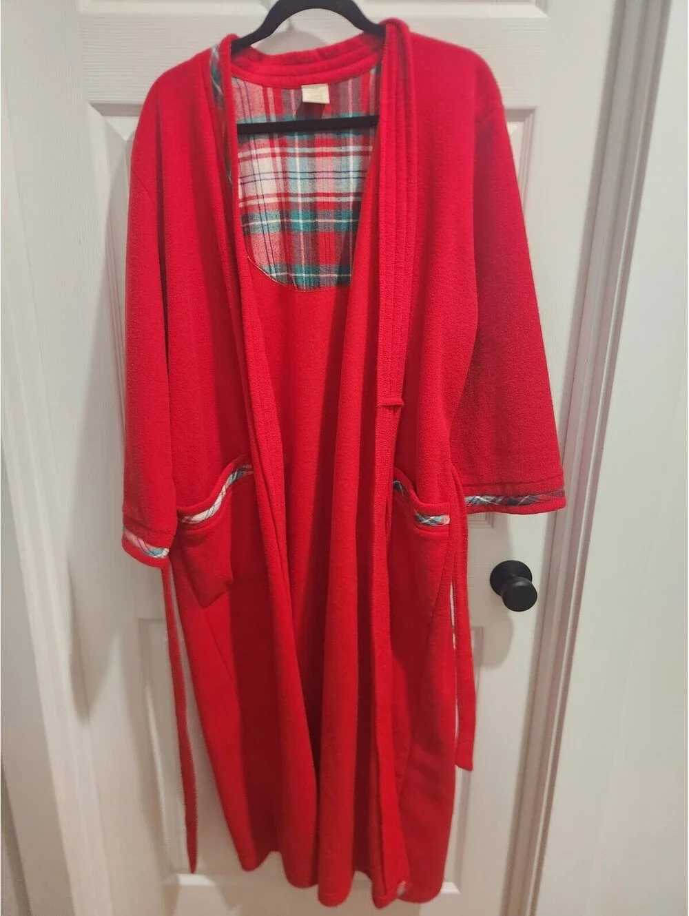 Jockey For Her Red Solid Polyester Belted Tie Robe Long Sleeve XL